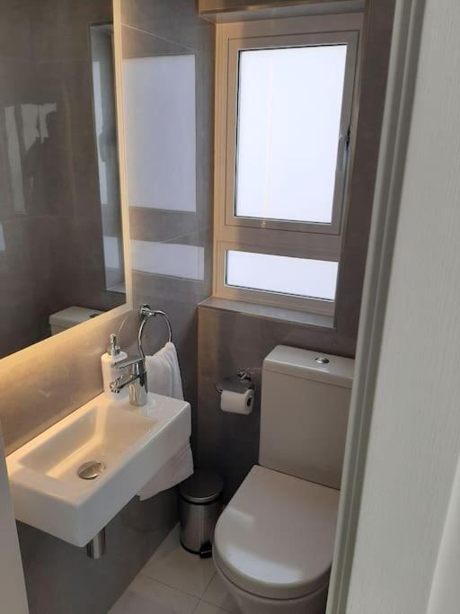 New Seafront Apartment - Spectacular Views St. Paul's Bay Exterior foto