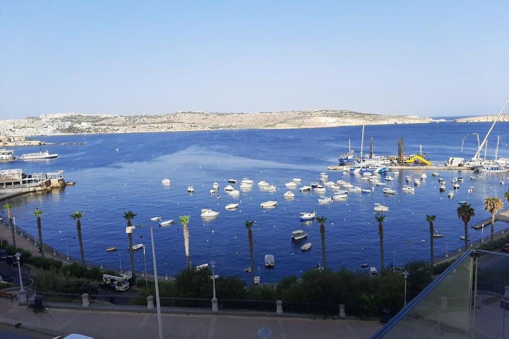 New Seafront Apartment - Spectacular Views St. Paul's Bay Exterior foto